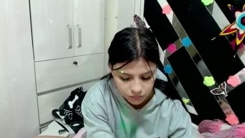 daphne877046 online show from 09.26.25