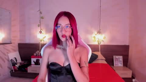 Daphne online show from 09.22.25