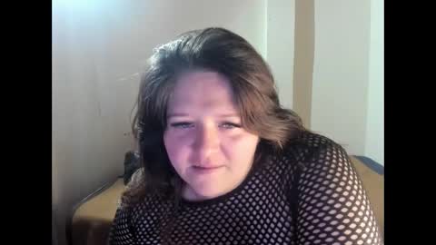 Snapshot of daphnegirlsexxy chatting on 12.16.25 daphnegirlsexxy online show from 12.16.25