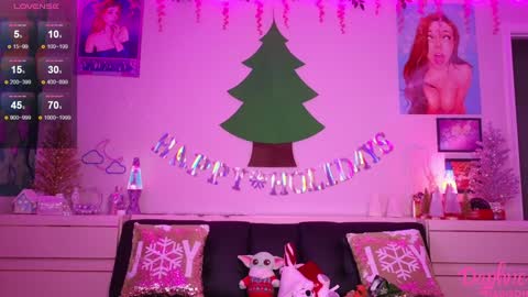 Daphne Madison online show from 12.02.24