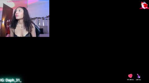 Snapshot of daphnne_tay chatting on 02.22.26 dhapnne online show from 02.22.26