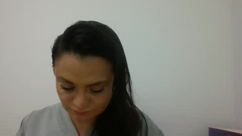Snapshot of dapnne24 chatting on 01.21.25 dapnne online show from 01.21.25