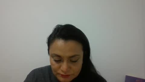 Snapshot of dapnne24 chatting on 02.12.25 dapnne online show from 02.12.25
