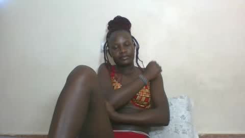 Snapshot of darberry21 chatting on 02.12.25 ESTHER online show from 02.12.25