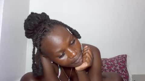 ESTHER online show from 10.21.25