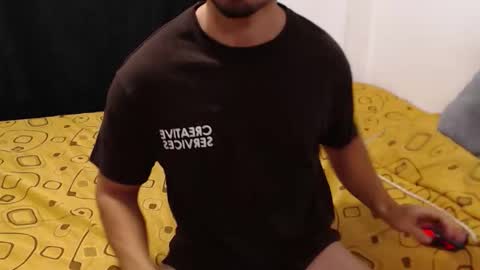 Snapshot of darekgates chatting on 02.25.26 Darekgates online show from 02.25.26