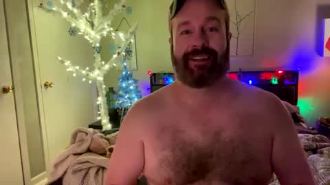 Snapshot of dareme917 chatting on 12.17.24 dareme917 online show from 12.17.24