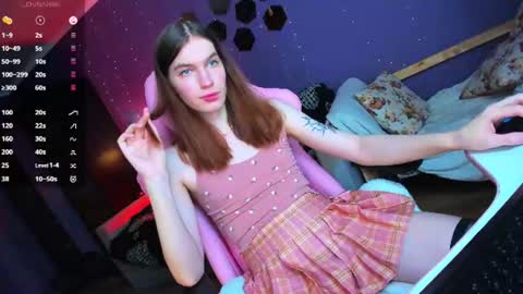 Snapshot of daria_rain chatting on 06.19.26 Daria ---- online show from 06.19.26