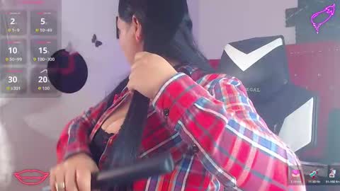  Darian  online show from 10.18.25