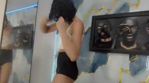 Snapshot of darianna_atehortua chatting on 06.23.26 Dary online show from 06.23.26