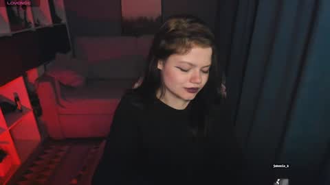 Snapshot of darina_wilson chatting on 02.09.25 Dari the it woman online show from 02.09.25