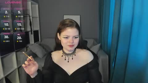Snapshot of darina_wilson chatting on 03.10.25 Dari the it woman online show from 03.10.25