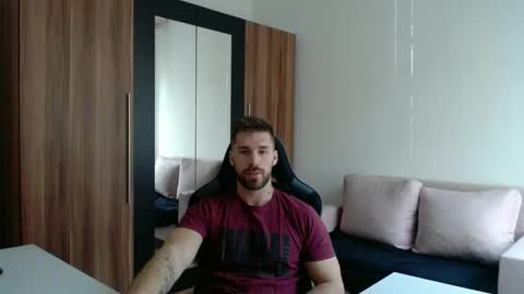 Snapshot of darius_94 chatting on 05.26.26 darius_94 online show from 05.26.26