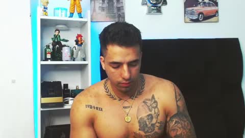 Snapshot of darius_phoenix chatting on 12.15.24 Darius Phoenix online show from 12.15.24
