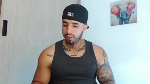 Snapshot of darius_phoenix chatting on 06.25.26 Darius Phoenix online show from 06.25.26