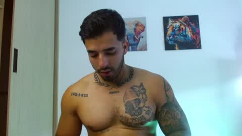 Snapshot of darius_phoenix chatting on 07.03.26 Darius Phoenix online show from 07.03.26