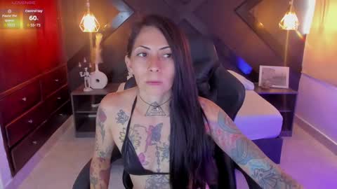 M I K A E L A online show from 11.04.25