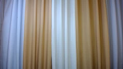 LIANNA online show from 04.24.26