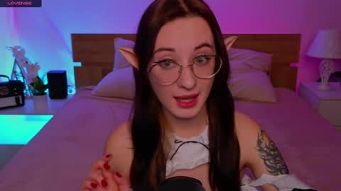 Lola online show from 02.08.25