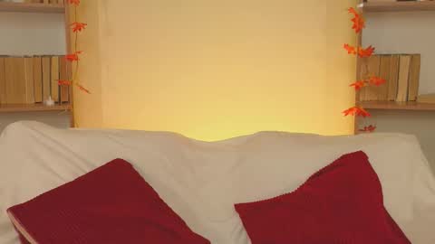 Lola online show from 10.13.25