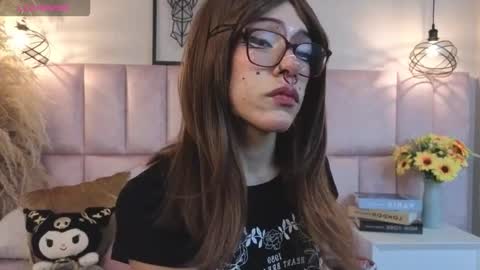 Snapshot of dark_nina_ chatting on 02.08.26 Nina online show from 02.08.26