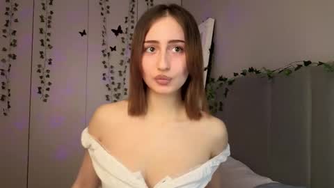 Emily online show from 12.03.25