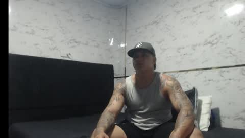 Snapshot of dark_tempt chatting on 11.16.25 Alexis online show from 11.16.25