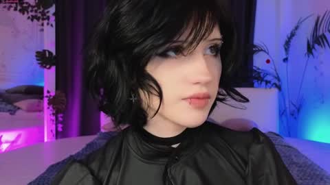 Vamp  online show from 01.15.25