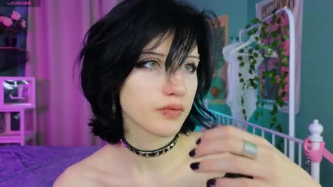 Vamp  online show from 02.05.25