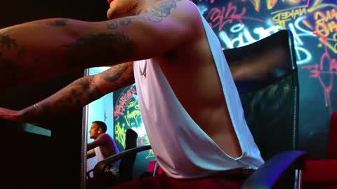 Snapshot of darkbenito chatting on 01.10.26 Benito online show from 01.10.26