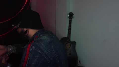 Snapshot of darkclothes chatting on 12.20.24 darkclothes online show from 12.20.24