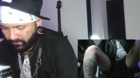 Snapshot of darkclothes chatting on 12.25.24 darkclothes online show from 12.25.24