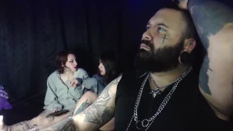 Snapshot of darkclothes chatting on 10.14.25 darkclothes online show from 10.14.25