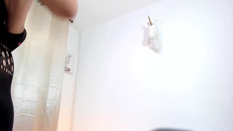 Snapshot of darkinstincts chatting on 01.23.25 Antonella and Sofia online show from 01.23.25