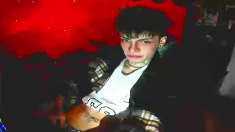 Snapshot of darkness_prince_x chatting on 09.24.25   online show from 09.24.25