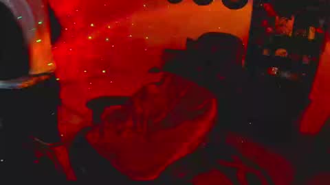 Snapshot of darkness_prince_x chatting on 10.16.25   online show from 10.16.25