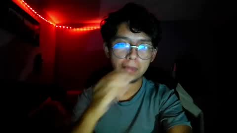 Snapshot of darknex_ chatting on 07.26.26 Jose Ian online show from 07.26.26
