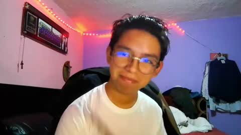 Snapshot of darknex_ chatting on 07.27.26 Jose Ian online show from 07.27.26