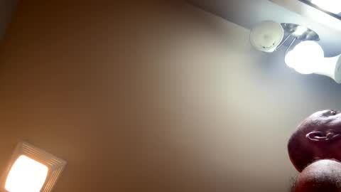 Snapshot of darknite083072 chatting on 09.17.25 darknite083072 online show from 09.17.25