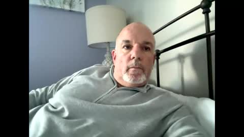 darknite083072 online show from 10.30.25