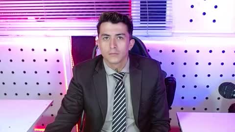 DARKO0717 online show from 10.30.25