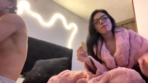 darkpleasuress online show from 09.10.25