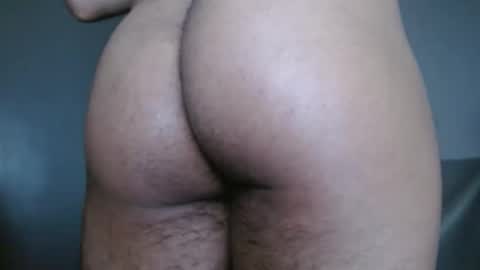 Snapshot of darkred95 chatting on 12.19.25 darkred95 online show from 12.19.25