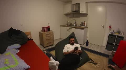 Snapshot of darkschneider_ chatting on 10.30.25 darkschneider_ online show from 10.30.25