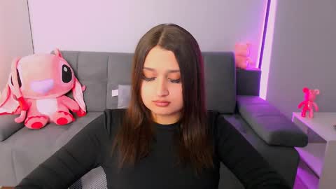 Snapshot of darksidelove_ chatting on 05.04.26 Amelie online show from 05.04.26