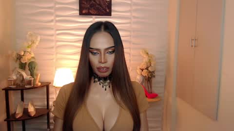 HAPPY BIRTHDAY MISTRESS MADRIANA online show from 12.05.24