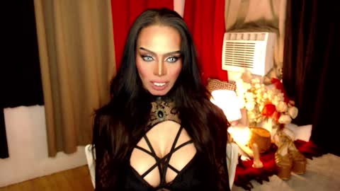 HAPPY BIRTHDAY MISTRESS MADRIANA online show from 11.29.25