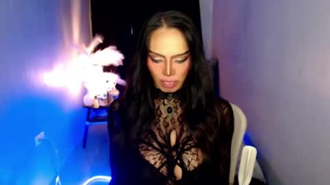 Snapshot of darksoul_mistress chatting on 05.10.26 HAPPY BIRTHDAY MISTRESS MADRIANA online show from 05.10.26