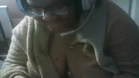 Snapshot of darksundaze chatting on 06.14.26 DarkSundaze online show from 06.14.26