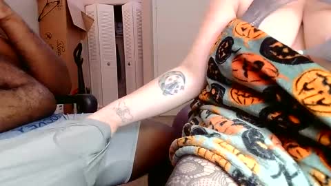 darksunrise90 online show from 10.13.25